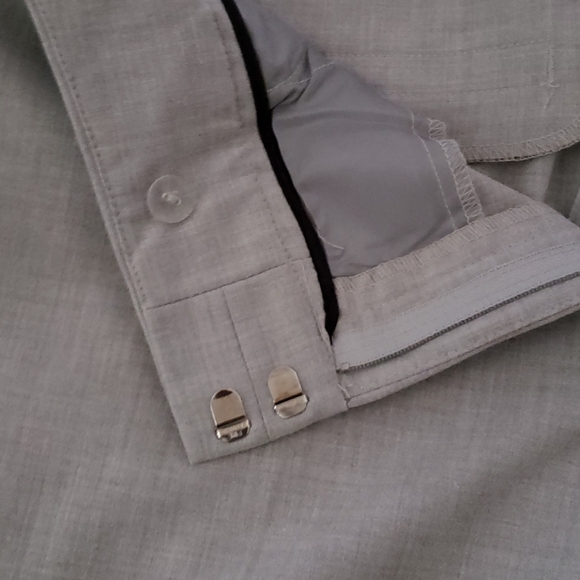 Light gray slacks - Picture 3 of 4